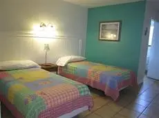 Scandia Lodge & Suites 