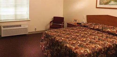 WoodSpring Suites College Station