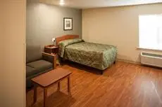 WoodSpring Suites College Station 