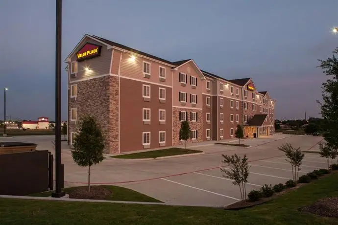 WoodSpring Suites College Station 