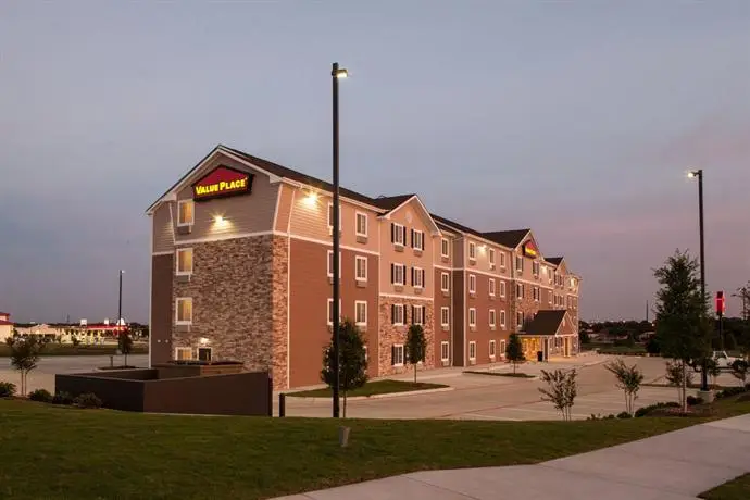 WoodSpring Suites College Station 