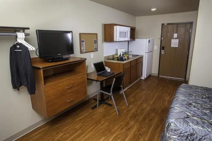 WoodSpring Suites College Station 