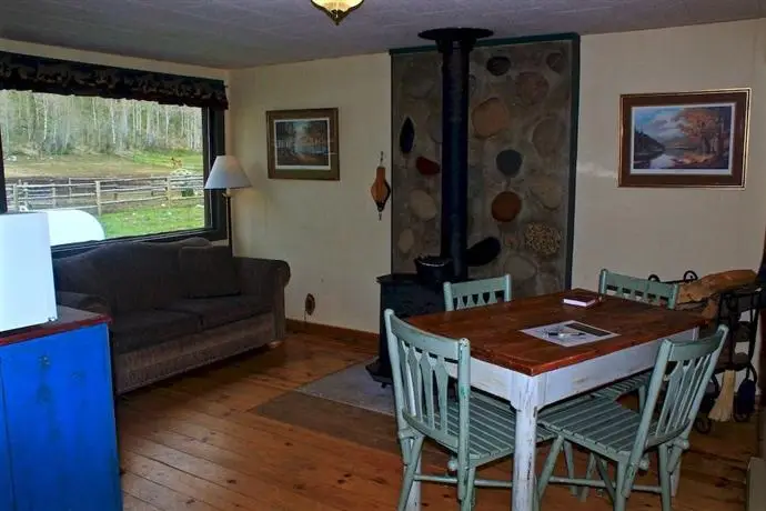 Elk River Guest Ranch