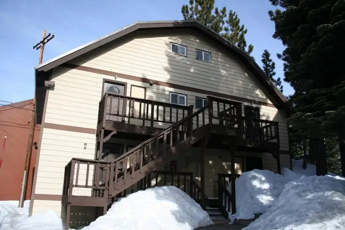 Mammoth View Villas by Mammoth Reservation Bureau