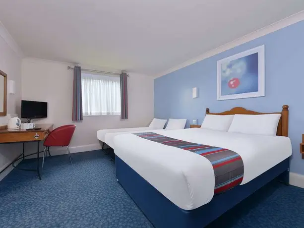 Travelodge Perth Central