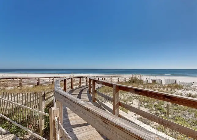 Summer House on Romar Beach 