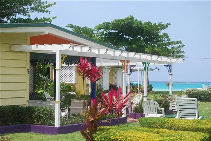 3 Br Waterfront Villas - Ocho Rios