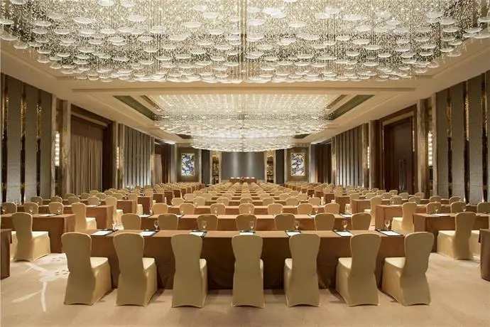 Sheraton Bailuhu Resort Huizhou 