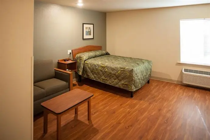 WoodSpring Suites Lake Charles værelse