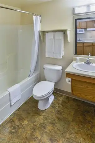 WoodSpring Suites Lake Charles 
