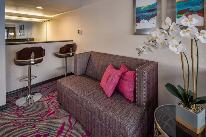 Radisson Hotel Oakland Airport 