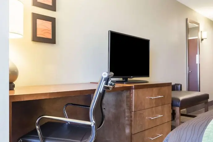 Comfort Inn & Suites - Sioux Falls 