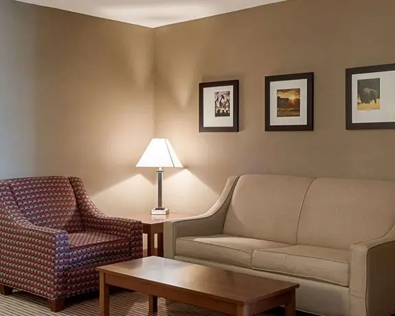 Comfort Inn & Suites Watford City 