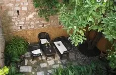 The Divine Iii Apartment 