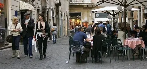 Delsi Suites Piazza Di Spagna Bar / restaurant