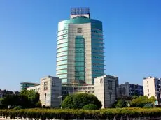 Longyou International Hotel 