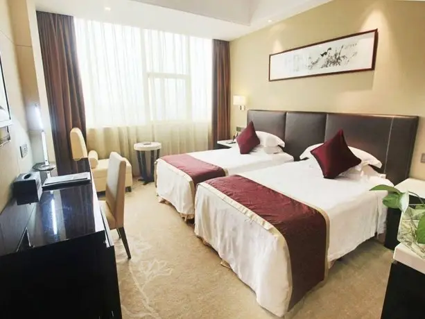 Longyou International Hotel 