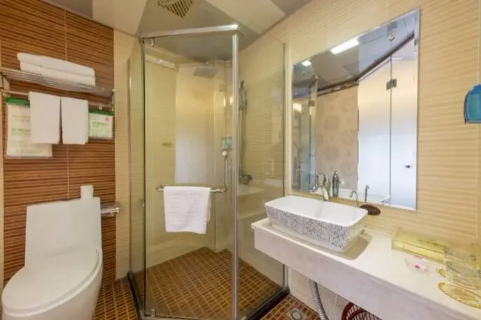 Rongle Business Hotel 