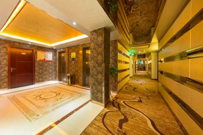 Rongle Business Hotel 
