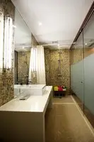 Hong Wei Yi Jia Chains Hotel 