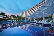 Hilton Okinawa Chatan Resort 