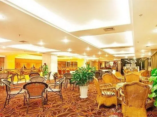 Golden Land Hotel Hantai