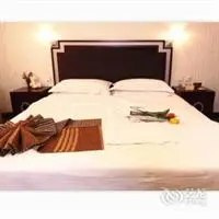 Tengzhou Huatai Hotel 