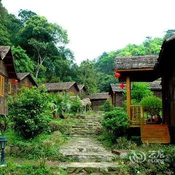 Panlong Paradise Resort Hotel 