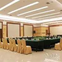 Xinjiang Kunlun Hotel 