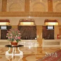 Xinjiang Kunlun Hotel 