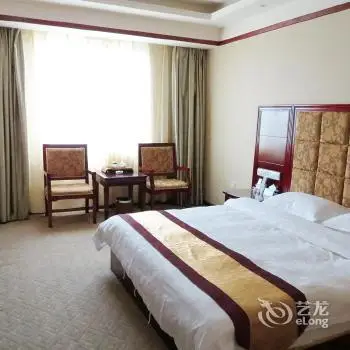 Yiyang Hotel Ruili 