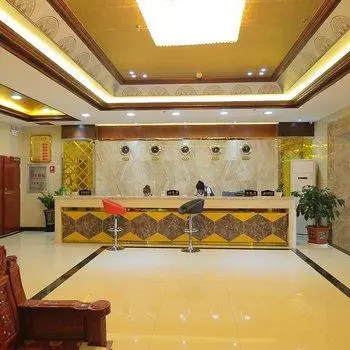 Yiyang Hotel Ruili 