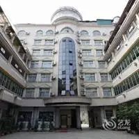 Shunqing Hotel 