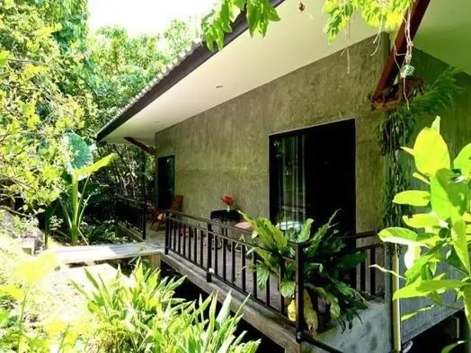 Phuket Point Bungalow