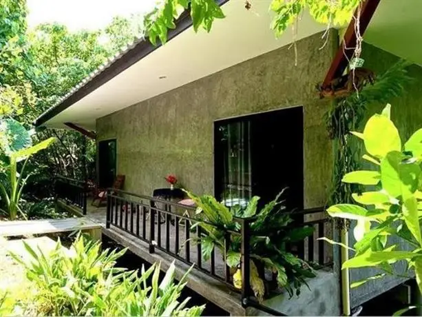 Phuket Point Bungalow