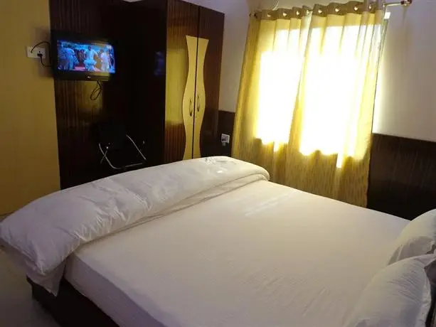 Hotel Om International Bodhgaya 