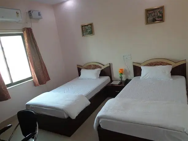 Hotel Om International Bodhgaya 