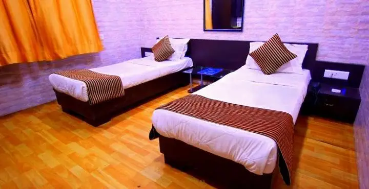 OYO 1345 Hotel S K