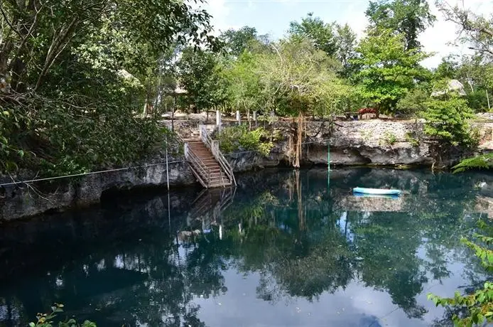 Cenote Popol Vuh