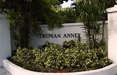 Truman Annex Condominiums 