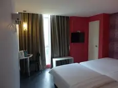 Eiffel Hotel Kelana Jaya 