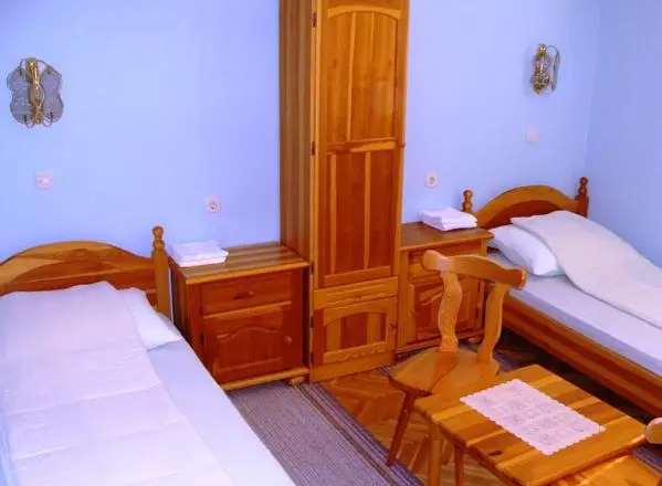 Saraj Guest House