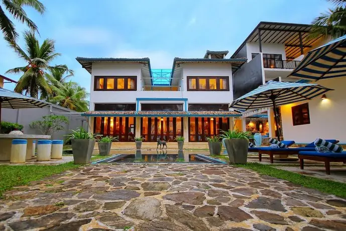 Mihiri Beach House 