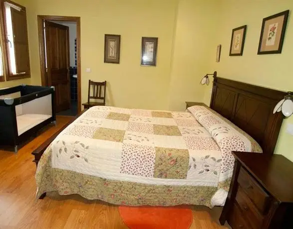 Apartamentos Rurales Casa Tata 