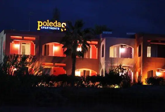 Poledas Apartments 