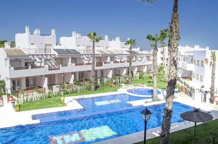 Residencial Linnea Sol Mar Holidays 