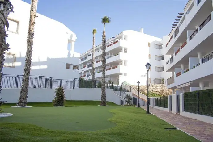 Residencial Linnea Sol Mar Holidays 