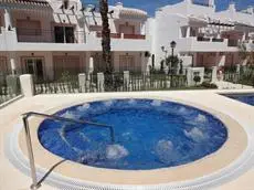 Residencial Linnea Sol Mar Holidays 