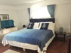 Barbados Chi Centre Guesthouse 