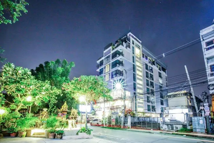 MAMBA and Baan Aranya Serviced Apartment